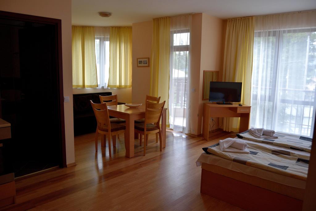 Persey Flora Apartments Borovets Chambre photo